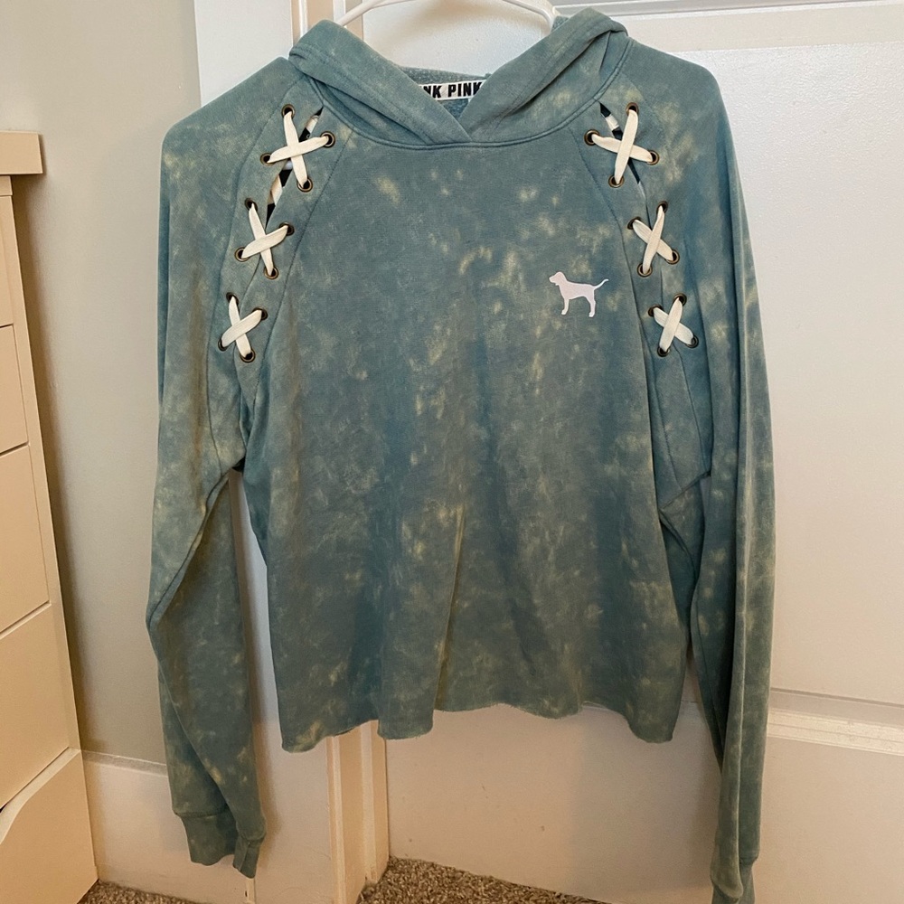 PINK Sweatshirt